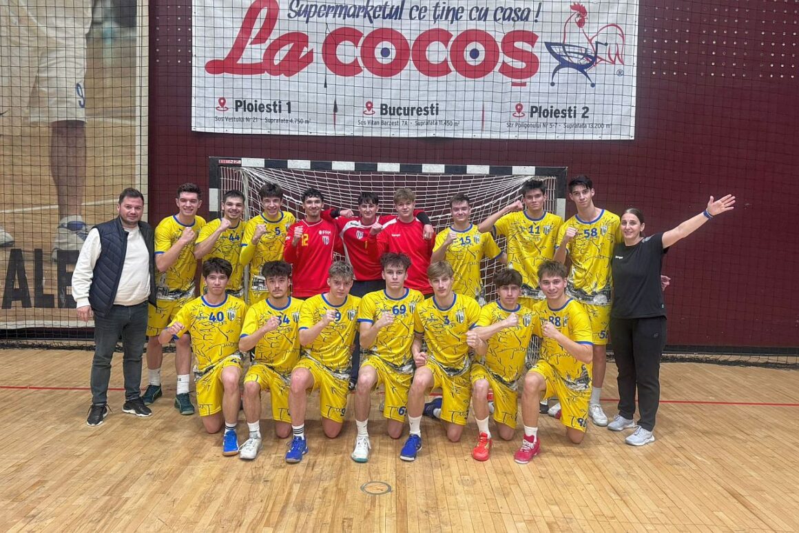 Echipa de handbal juniori 1 a CSM Ploieşti, lideră a Seriei F la finalul turului de campionat!