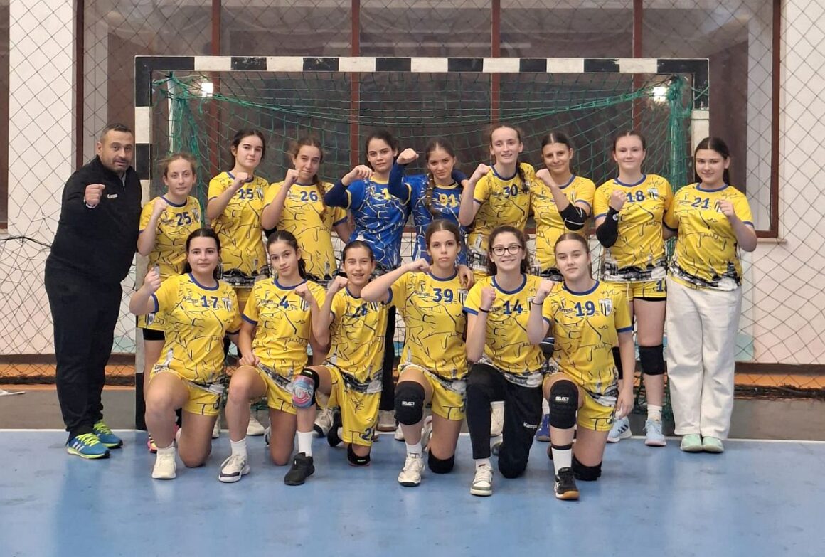 Echipa de handbal junioare 3, prezentă la Memorialul „Anca Gavrilă”, de la Călăraşi
