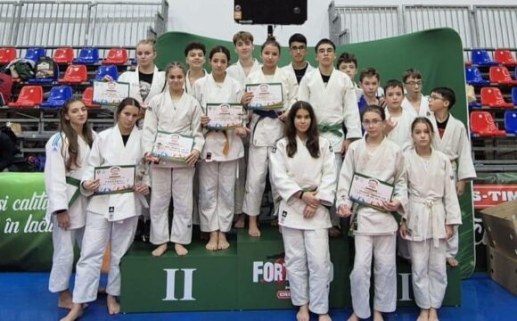 Judoka de la CSM-CFR-CSŞ Ploieşti, 16 medalii obţinute la Cupa Fortzoso, de la Bucureşti!