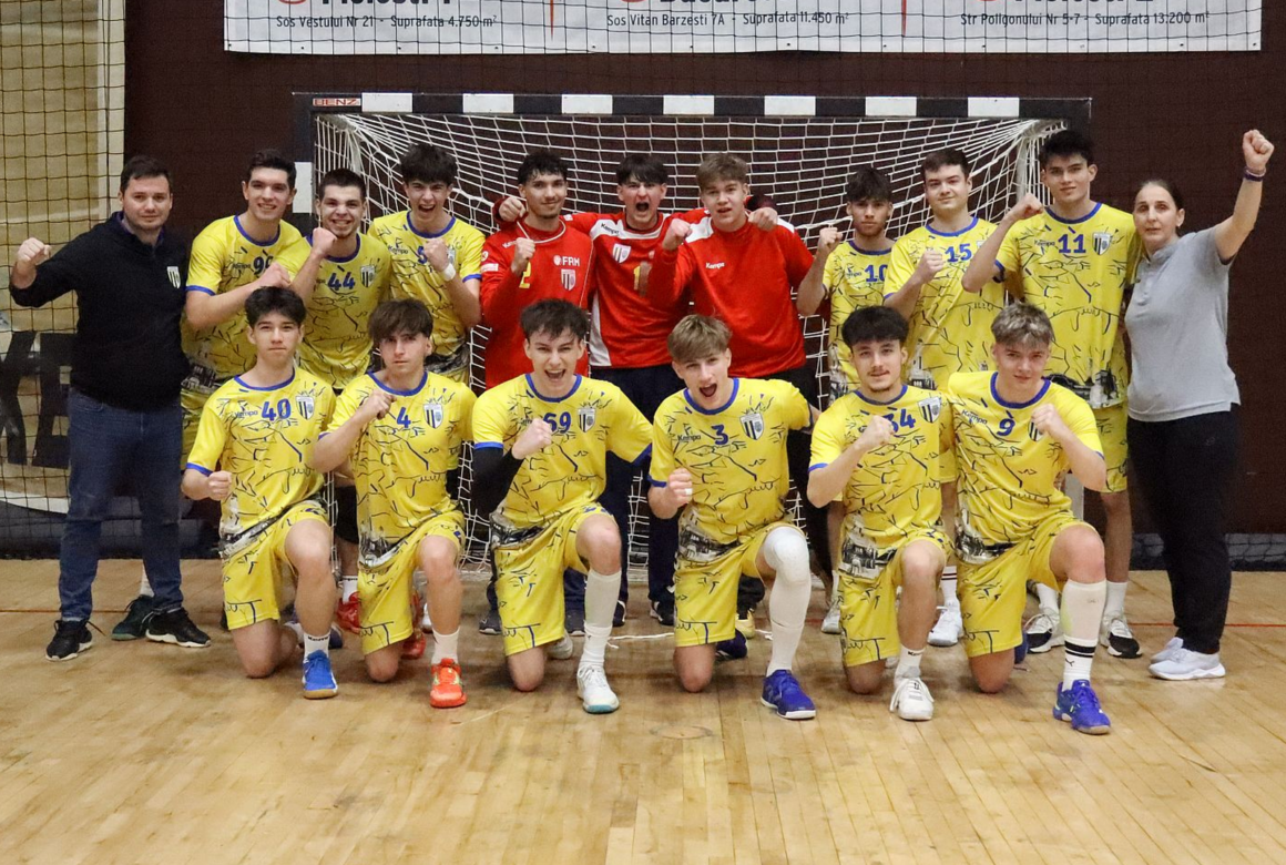Echipa de handbal juniori 1, încă un pas spre Faza Semifinală a campionatului! Echipa de handbal juniori 1, încă un pas spre Faza Semifinală a campionatului!