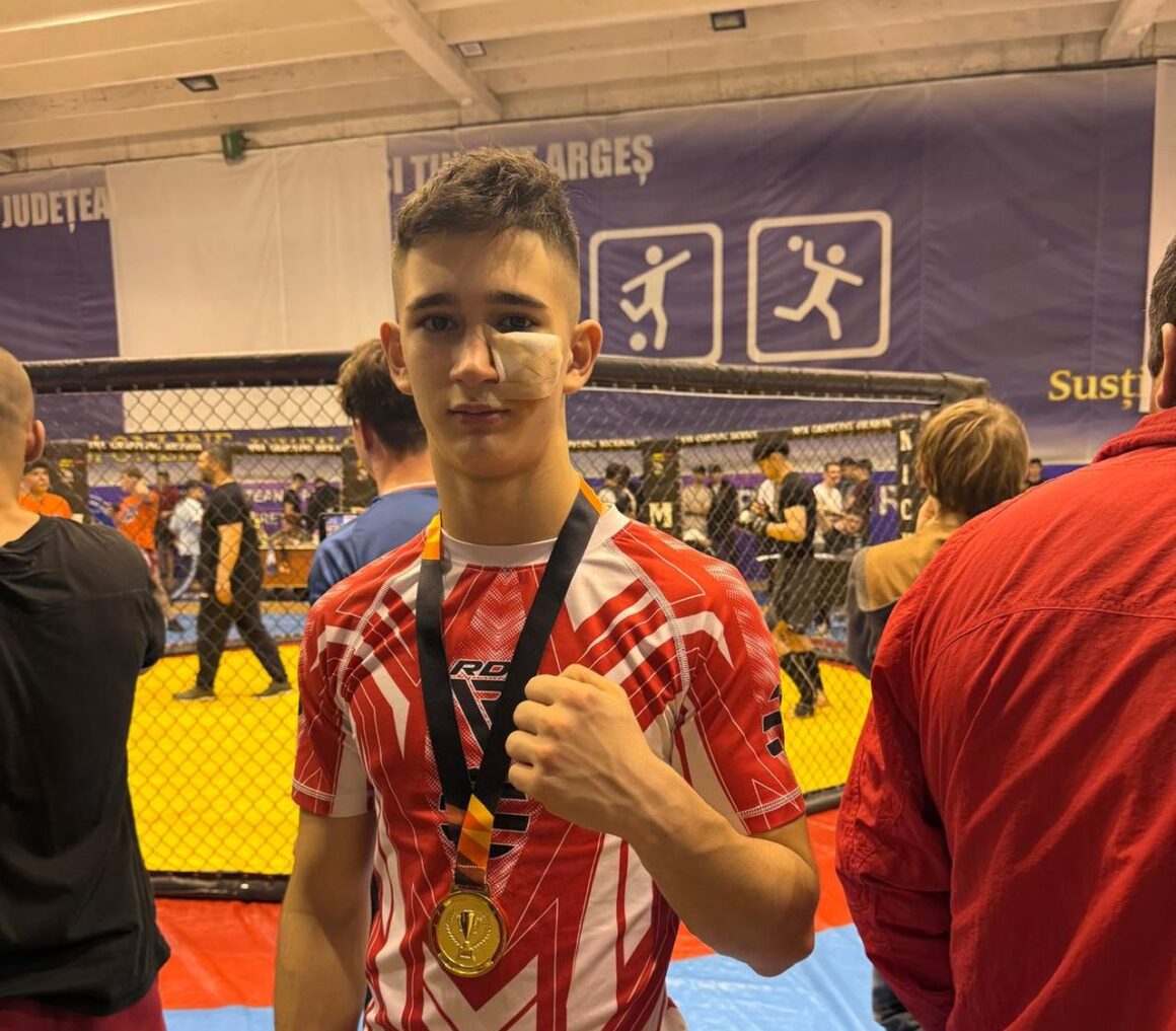 Kempo: Robin Mihai, victorie în superfight la Cupa Munteniei, de la Piteşti!