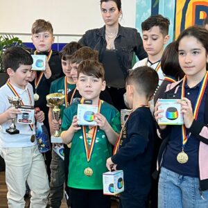 Sportivii de la CSM Ploieşti, 7 medalii obţinute în weekend la „Pauza de şah”!