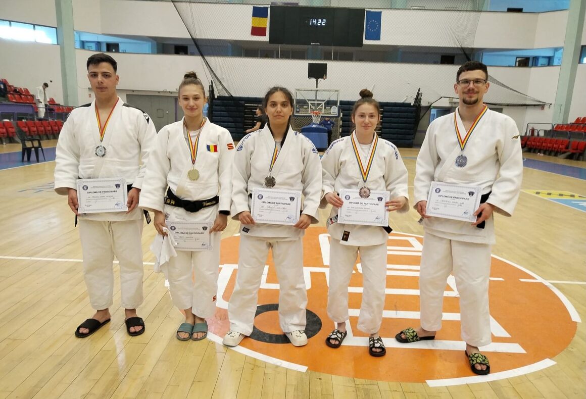 Judoka de la CSM-CFR-CSŞ Ploieşti, medaliaţi la Campionatul Naţional Universitar!