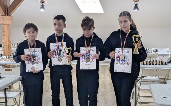 Weekend cu 17 medalii pentru sportivii secţiei de şah a CSM Ploieşti!