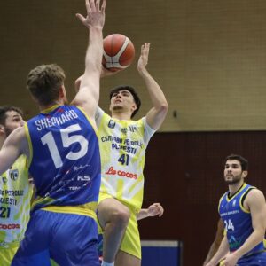 Iluzii de-o repriză: CSM BBA Petrolul Ploieşti – Corona Braşov 69-89 (22-14, 24-24, 14-26, 9-25)