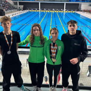 Înot: Elena Literă, dublă campioană naţională de junioare 1 şi 2 în proba de 1500 metri liber!