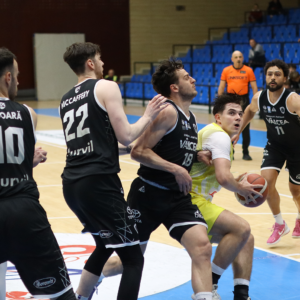 LNBM: CSM BBA Petrolul Ploieşti va juca pentru locurile 11-12 după 95-104 cu CS Vâlcea!