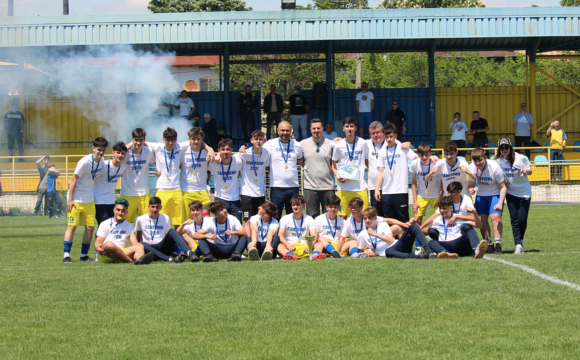 Echipa de fotbal „U17” a CSM Ploieşti, din nou campioană judeţeană!