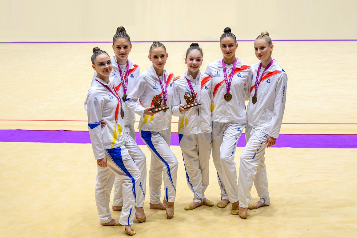 Gimnastele de la CSM Ploieşti, 11 medalii obţinute la FRGR Trophy 2026!