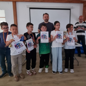 Weekend cu 10 medalii pentru sportivii secţiei de şah a CSM Ploieşti!