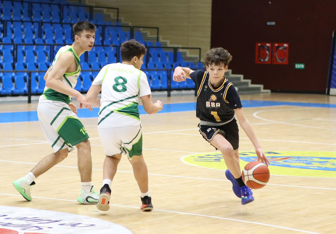 Baschet: Andrei Savu, convocat pentru FIBA Youth Development Fund Tournament, de la Bucureşti!