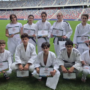 Sportivii secţiei de judo a CSM-CFR-CSŞ Ploieşti, 15 medalii obţinute la Cupa Fortzoso!