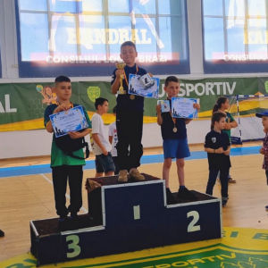 Weekend cu 7 medalii pentru sportivii secţiei de şah a CSM Ploieşti!