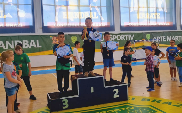 Weekend cu 7 medalii pentru sportivii secţiei de şah a CSM Ploieşti!