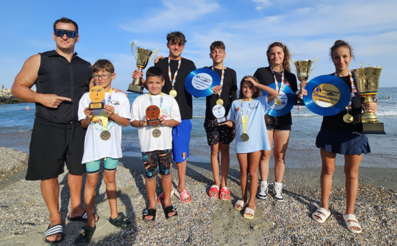 Weekend cu 11 medalii pentru sportivii secţiei de nataţie a CSM Ploieşti!