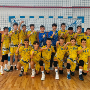 Două victorii şi două înfrângeri, la debut, pentru echipele de handbal juniori ale CSM Ploieşti!