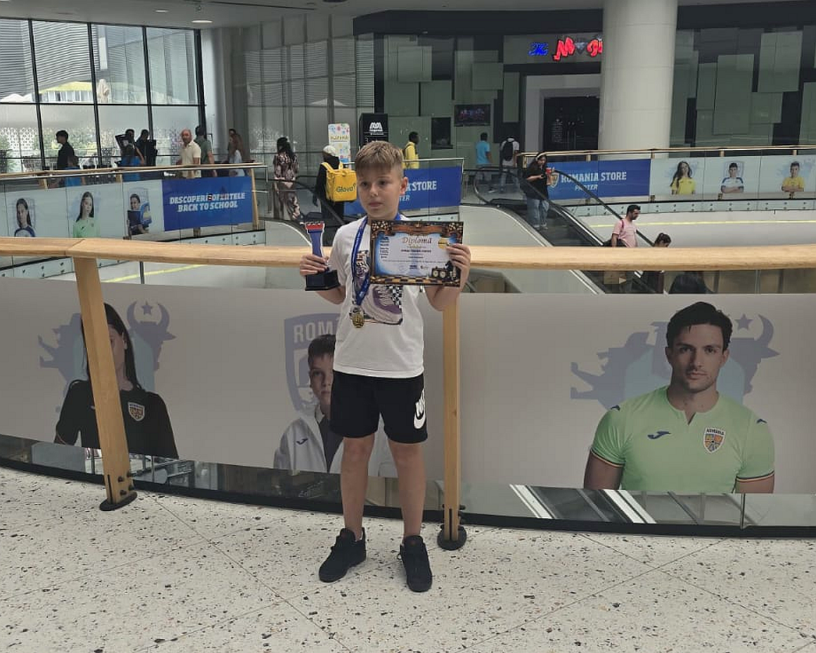 Şahiştii de la CSM Ploieşti, 3 medalii obţinute la Grand Prix MegaChess la Mega Mall – Etapa a IV-a! Şahiştii de la CSM Ploieşti, 3 medalii obţinute la Grand Prix MegaChess la Mega Mall – Etapa a IV-a!