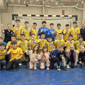 Echipa de handbal juniori 3, la a 6-a victorie consecutivă: 38-21 la CSŞ Ploieşti!