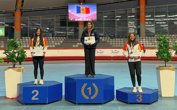 Medalie de bronz pentru patinatoarea Lorena Stănică la Campionatul Naţional de Sprint Seniori Open!